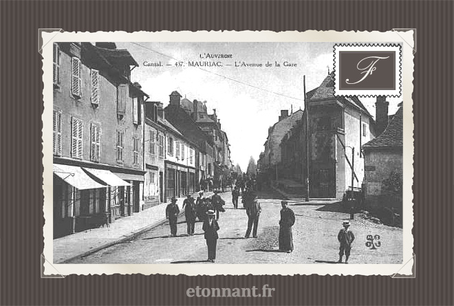 Carte postale ancienne de Mauriac (15 Cantal)