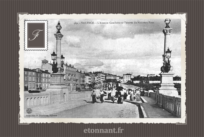 Carte postale ancienne de Valence (26 Drôme)