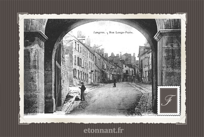 Carte postale ancienne de Langres (52 Haute-Marne)