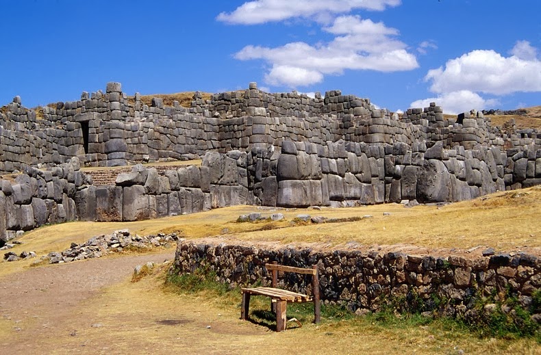 La forteresse inca de Sacsayhuamán