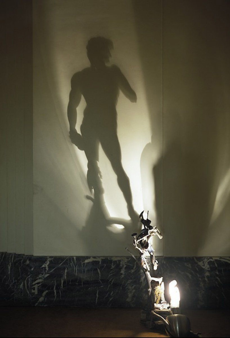 Sculpture d'ombre et lumière de Diet Wiegman