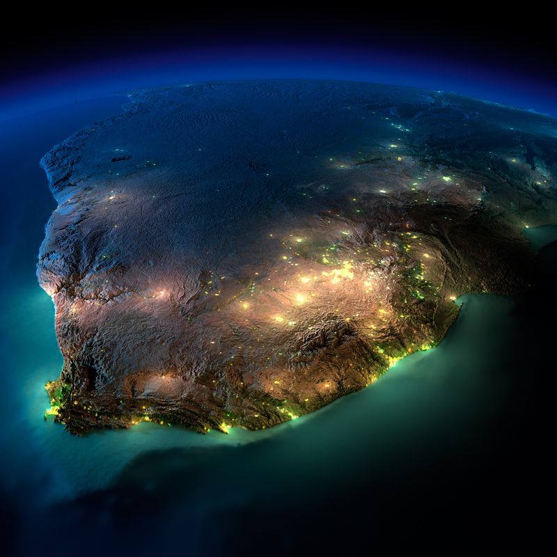 la Terre vue de nuit depuis l'espace par la NASA