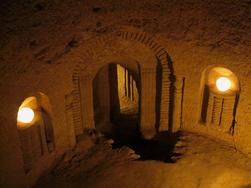 cave de Levon Arakelyan