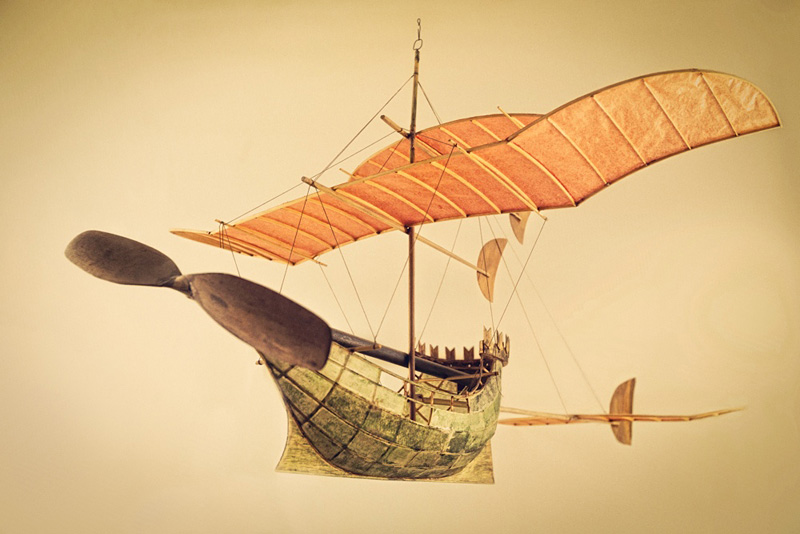 maquette de navire volant