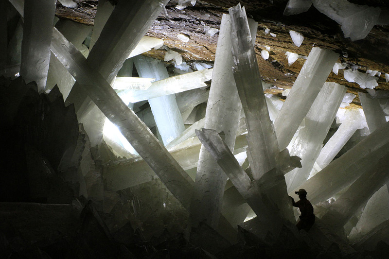 Grotte de Naica aux cristaux géants sélénite au Mexique